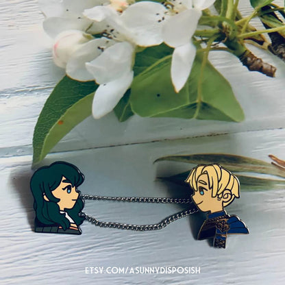 FE3H Byleth Collar Pin Set